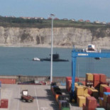 Aparece un submarino holandés en el puerto de Bilbo