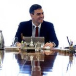 Mariano Rajoy abandona el Congreso de los Diputados