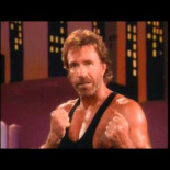 Demostración de técnicas de artes marciales con Chuck Norris y Benny "The Jet" Urquidez  [ENG]