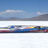 El equipo Vesco bate el récord mundial de velocidad en coches a propulsión a 777 km/h [ENG]