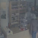 Ladrones en Bélgica arrestados después de que el dueño de la tienda les dijera que volvieran más tarde [ing]