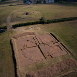 Descubren sepultura de 4.000 años en Isla de los Druidas (ENG)