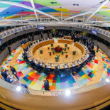 El patrocinio de la presidencia de la UE por parte de multinacionales continuará a pesar de las protestas [Eng]