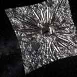 Primer satélite fotónico despliega con éxito su vela solar