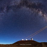 La órbita de una estrella alrededor de un agujero negro supermasivo da la razón a Einstein