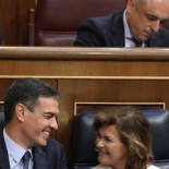 Pedro Sánchez no oye desde su pedestal