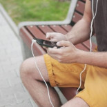 Pantalones cortos para trabajar en verano: la prenda de la discordia