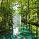 Nestlé quiere 4 millones de litros de agua al día de un río protegido para venderla