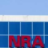 La cámara legislativa de San Francisco declara grupo terrorista a la Asociación del Rifle de EEUU