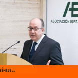 La patronal bancaria alerta "el sector morirá si no recupera el prestigio"