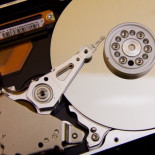 Qué hacer si recibes una carta pidiéndote dinero para evitar un juicio por descargas P2P