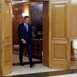 "Si nadie quiere pactar con Rajoy es su problema": cuando Sánchez culpaba del bloqueo al más votado