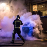 Los altercados en Barcelona suman 12 arrestados y dos tiendas saqueadas