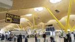 Muere un trabajador al caer desde una altura de 4 metros en el aeropuerto de Madrid