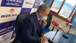 Los tuits de la consejera Tapia cuestan 2.000 euros al mes y los de Azpiazu, 3.300