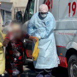 Las duras imágenes que muestran el colapso de hospitales y morgues en Brasil por covid-19