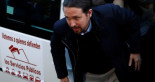 Iglesias ficha a un taxista crítico con la 'uberización' para las elecciones del 4M
