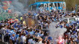 Cientos de hinchas de la Real Sociedad, como los del Athletic el día anterior, pasan del virus y van a apoyar al equipo
