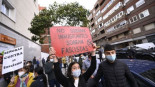 Vecinos de Tetuán reciben a Ortega Smith al grito de 'Fuera fascistas de nuestros barrios'