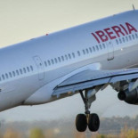 El Gobierno lanza el impuesto a los billetes de avión en plena recuperación del turismo
