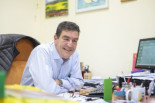 “Don Emilio, condenó a mi hija a estar unos días en Cruz Roja y ahora es médico”