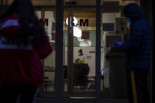 Médicos de Madrid organizan dimisiones en bloque de sus cargos en centros de salud en protesta por la gestión de Ayuso