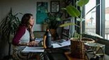La negativa del teletrabajador a reincorporarse a la sede de la empresa no extingue el contrato
