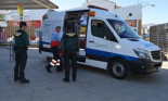 Rescatan en Granada a una anciana impedida que llevaba días tirada en el suelo de su casa al morir el hijo que la cuidaba