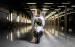 Esta será la moto eléctrica más rápida del mundo gracias al agujero que la recorre longitudinalmente