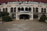 La resaca ruinosa de los años en que todos los pueblos querían una plaza de toros