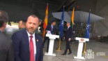 Pedro Sánchez, forzado a interrumpir su rueda de prensa en Lituania por amenaza de la Fuerza Aérea Rusa (maniobra de Alpha Scramble)