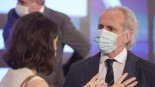 Madrid señala que podría retrasar la segunda dosis de Pfizer hasta los 42 días por la "escasez de vacunas"