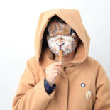 La artista japonesa de pintura corporal Hikaru Cho muestra sus creaciones surrealistas de animales y humanos