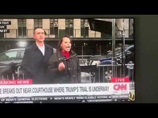 Una persona se prendió fuego frente al juzgado de Nueva York donde se juzga a Trump
