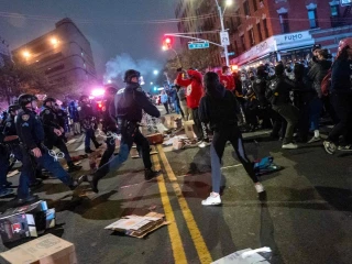 Furia en las universidades de EE.UU. por la guerra en Gaza: choques con la policía, gases y casi 1.500 detenidos