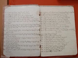 (6p)LPA (GLA5N): el lenguaje secreto que las presas del franquismo escondían en sus cuadernos de labor