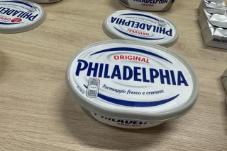De Nueva York a un pueblo de León: así se hace y así es la historia del queso Philadelphia