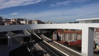 Muere una mujer tras precipitarse desde el HALO