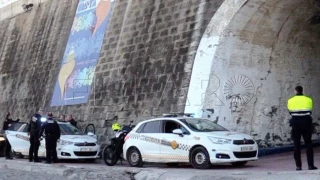 Dos menores marroquíes salvan la vida a un adolescente en el mar