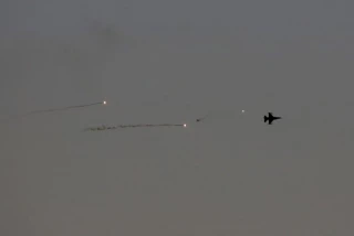 Hizbulá dispara misiles antiaéreos contra cazas israelíes que rompieron la barrera del sonido