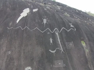 Los “petroglifos más grandes del mundo” están en Venezuela pero no los descubrieron científicos británicos, como afirma El País de España