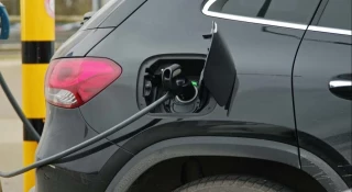 La sospecha se convierte en realidad: los híbridos enchufables en Europa contaminan mucho más de lo que prometían