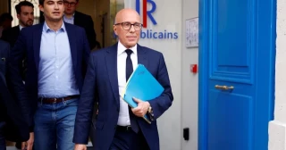 Terremoto a la derecha francesa: el líder de Los Republicanos, expulsado del partido por querer pactar con Le Pen