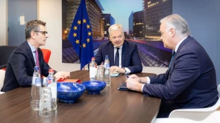 Bolaños acepta la propuesta del PP de tener una reunión a tres con la Comisión Europea para renovar el Poder Judicial