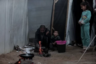 Las víctimas mortales del hambre en Gaza ascienden a 40 tras la muerte de un niño