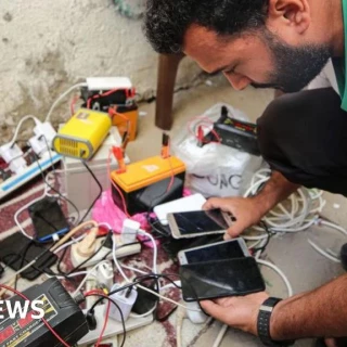 Microsoft destruyó mi vida en Internet después de que llamara a mi casa en Gaza (EN)