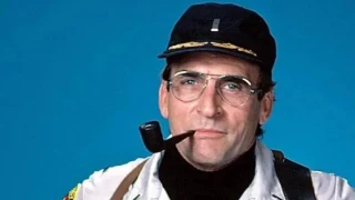 Muere James B. Sikking, protagonista de «Canción triste de Hill Street»