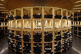 Multan al tres estrellas Michelin Atrio, en Cáceres, por no incluir el IVA en el precio de su carta de vinos