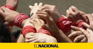 Portadas | 'El Mundo' y el 'ABC' cierran filas contra el enemigo común