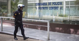 Condenan a un hombre que violó a una trans a sólo unos metros de la Comisaría de Policía de la Alameda